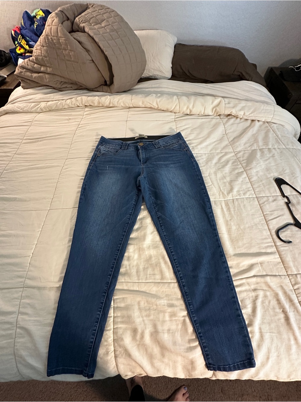 Democracy Women’s Dark Blue Skinny Jeans